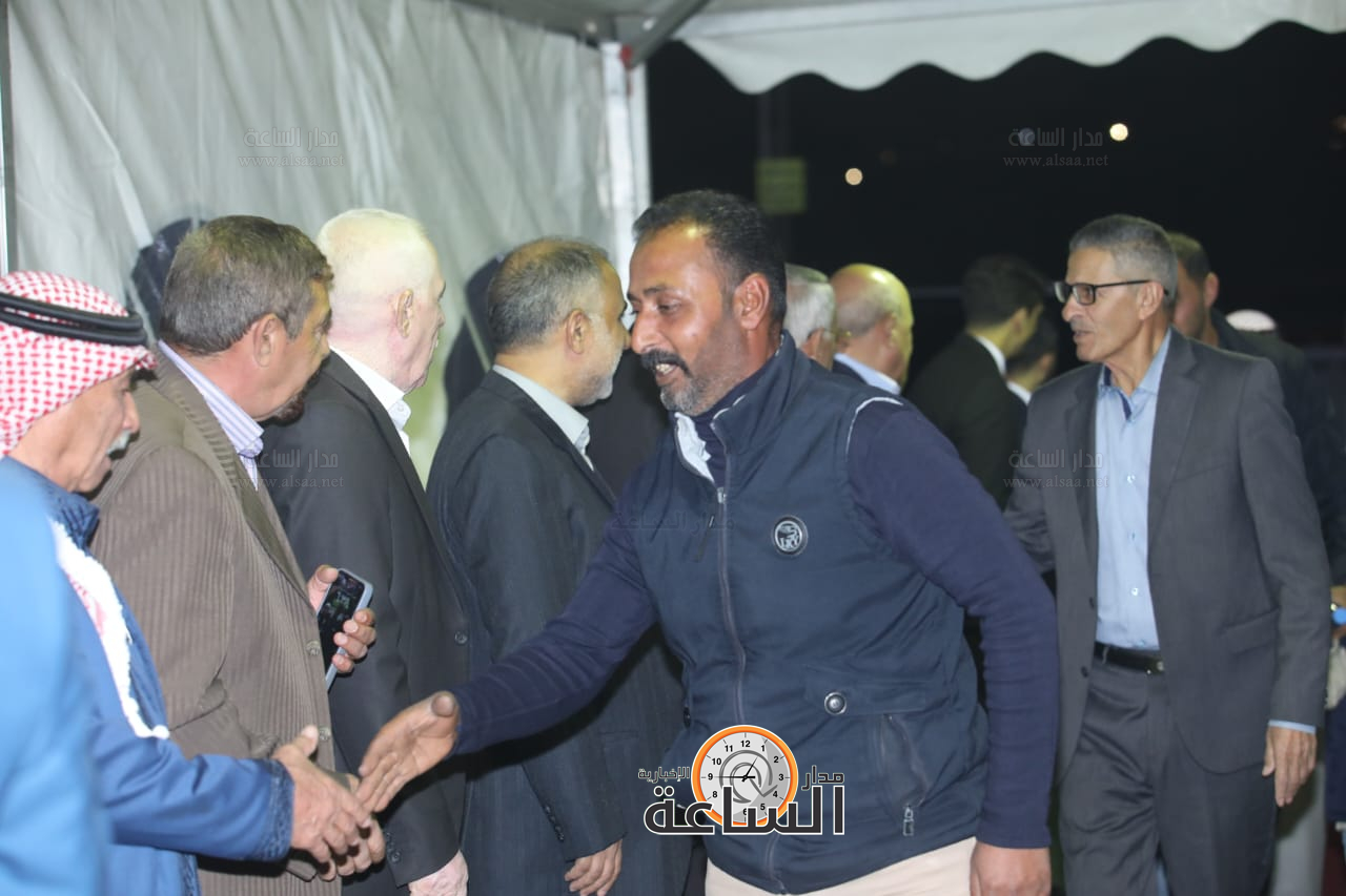 Madar Al-Saa Images 0.7171007972209871