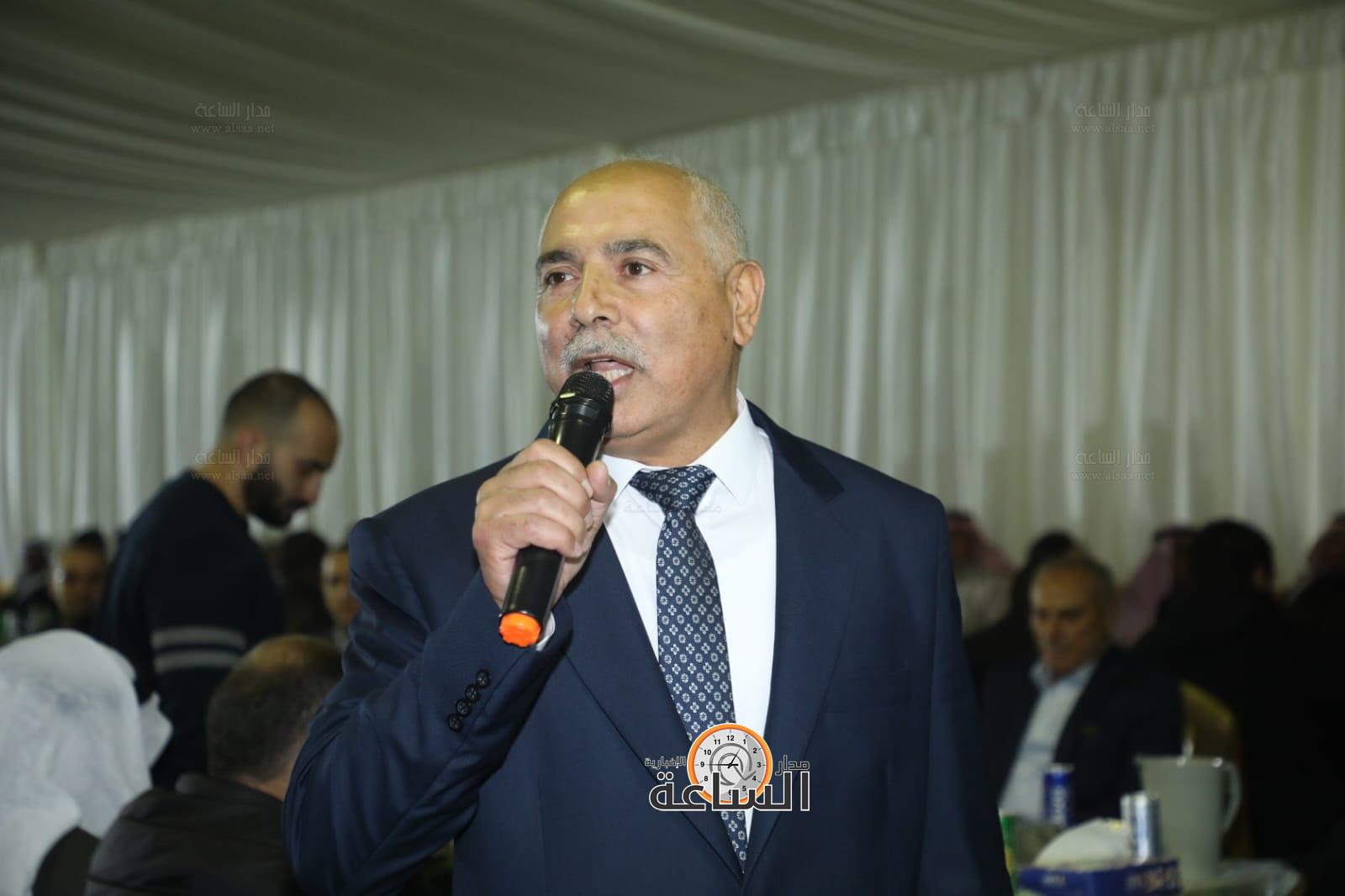 Madar Al-Saa Images 0.7296477238476249