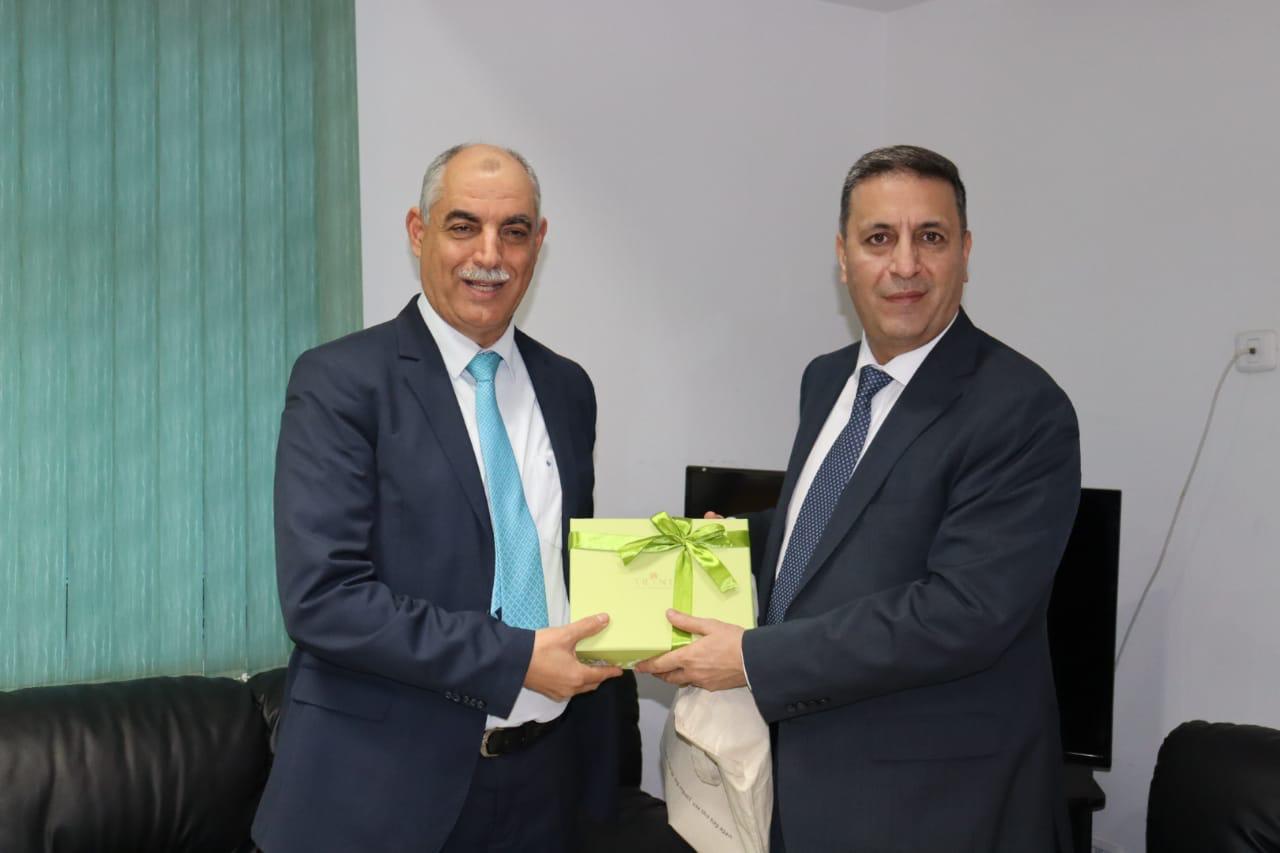 Madar Al-Saa Images 0.6322098204626965