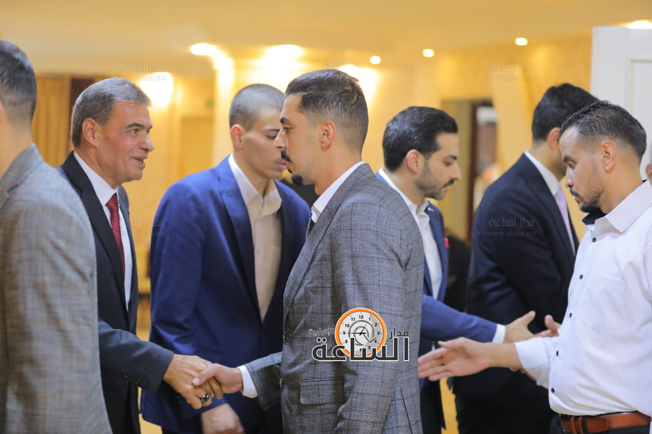 Madar Al-Saa Images 0.04382056332858131