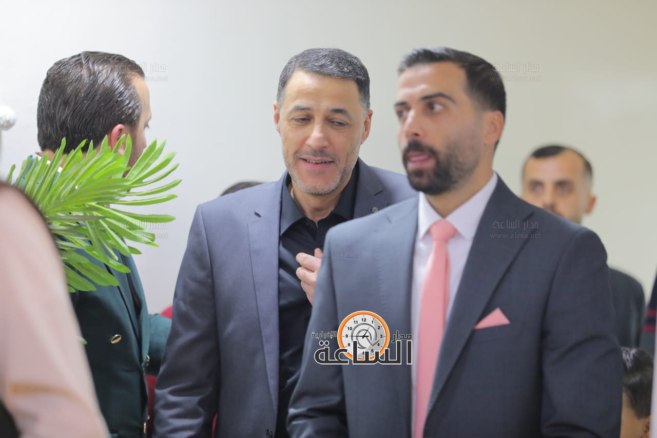 Madar Al-Saa Images 0.8186399731589193