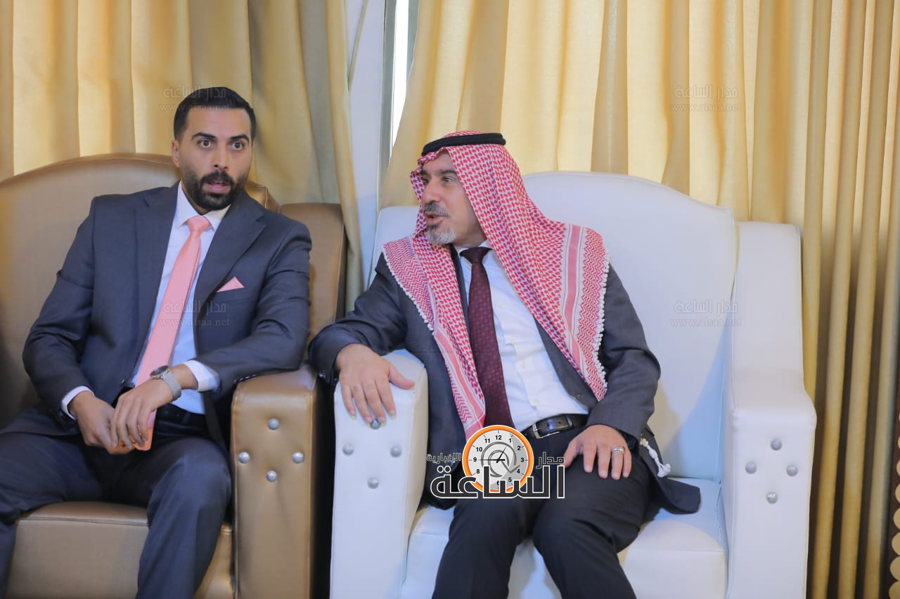 Madar Al-Saa Images 0.0408839346262313