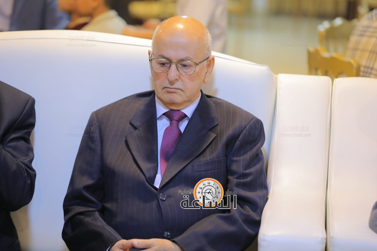 Madar Al-Saa Images 0.5582185610601558