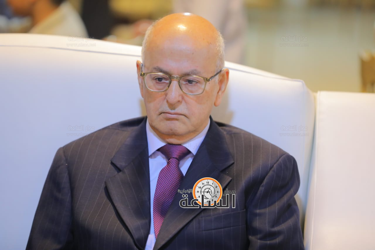 Madar Al-Saa Images 0.47072611696797995