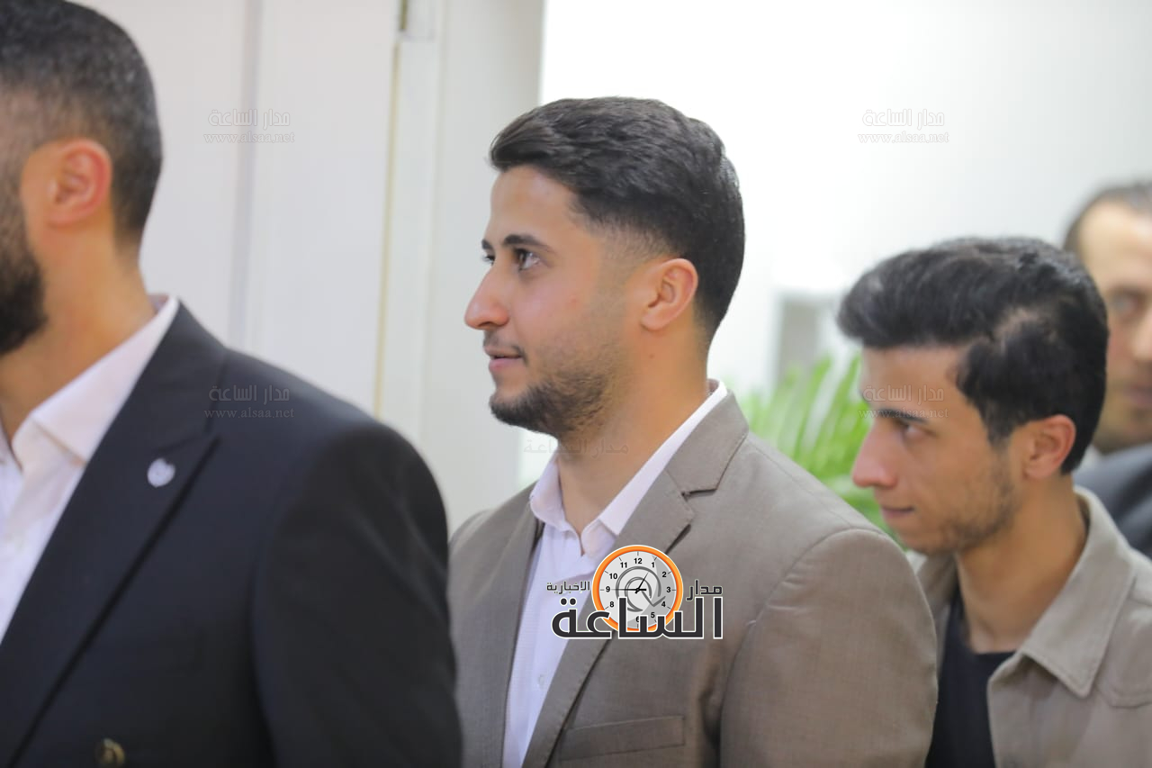 Madar Al-Saa Images 0.8829732586543104