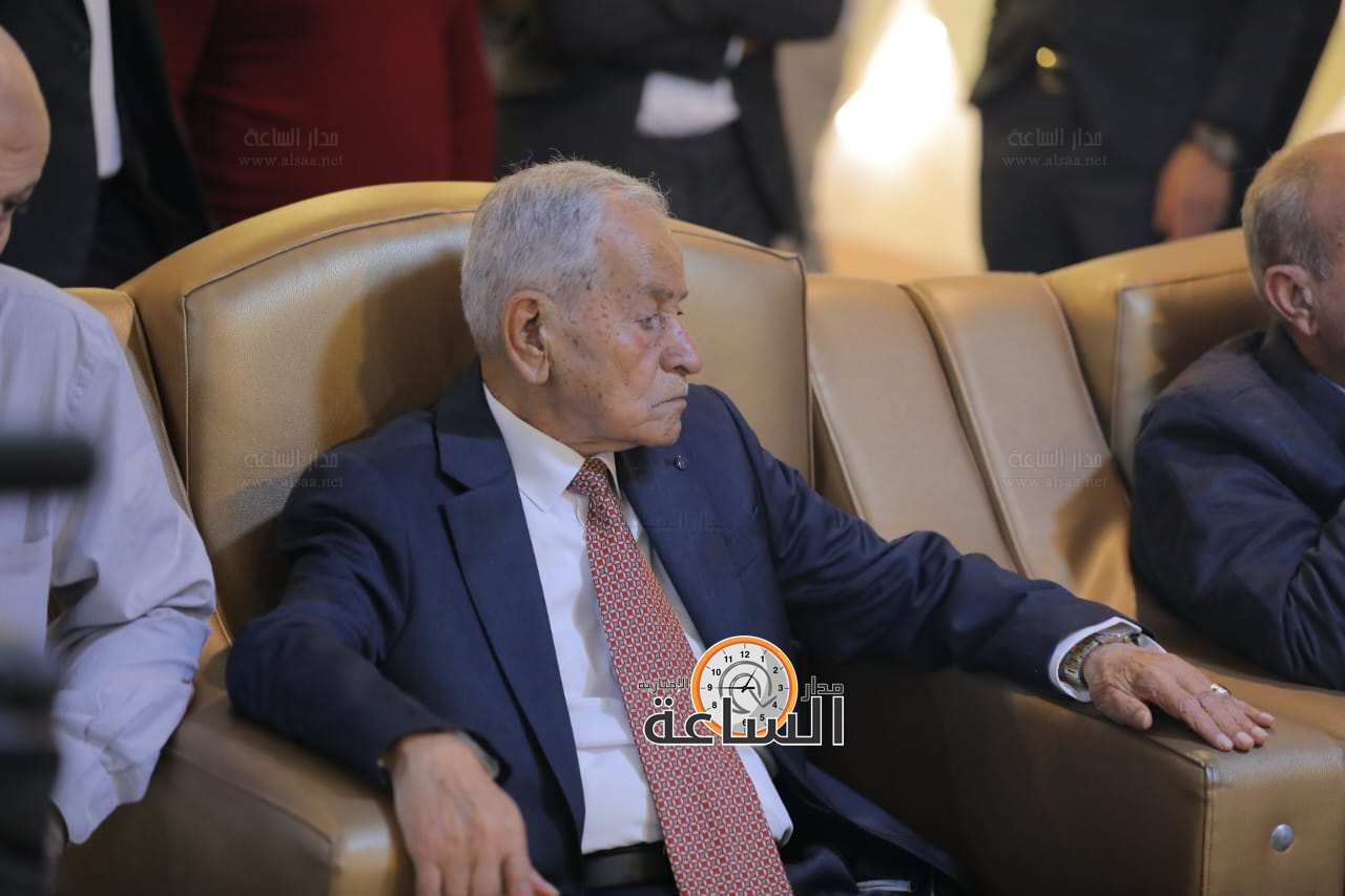 Madar Al-Saa Images 0.6233366224478958