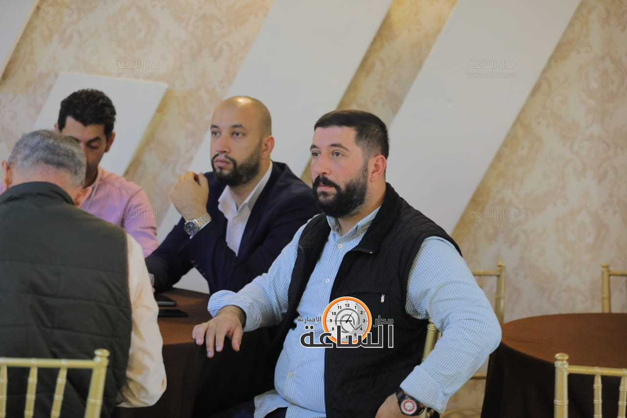 Madar Al-Saa Images 0.536063862610795