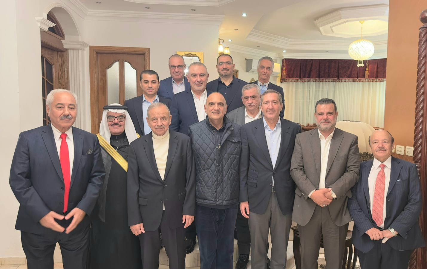 Madar Al-Saa Images 0.4483246725554353