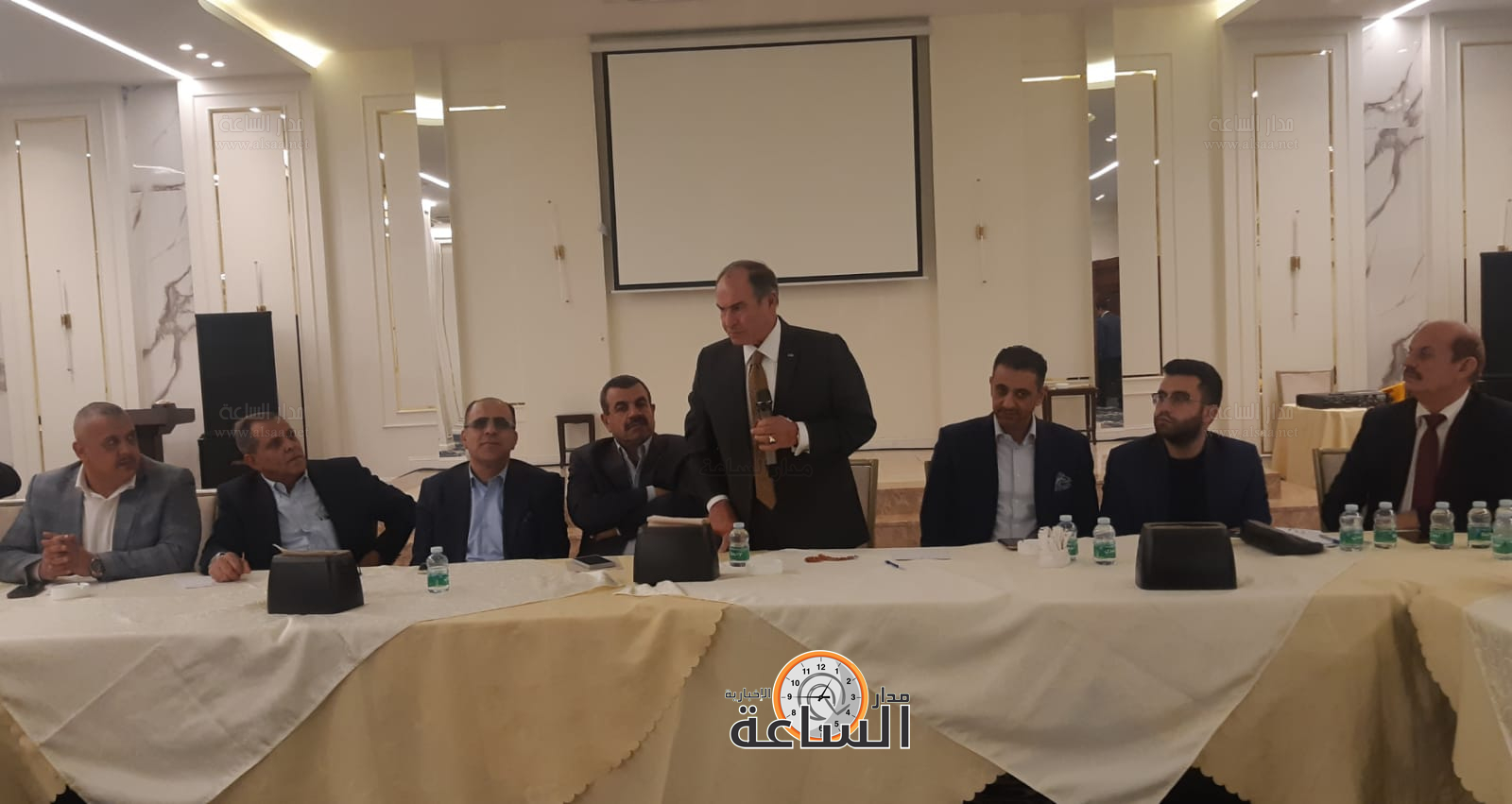 Madar Al-Saa Images 0.7274109428539619