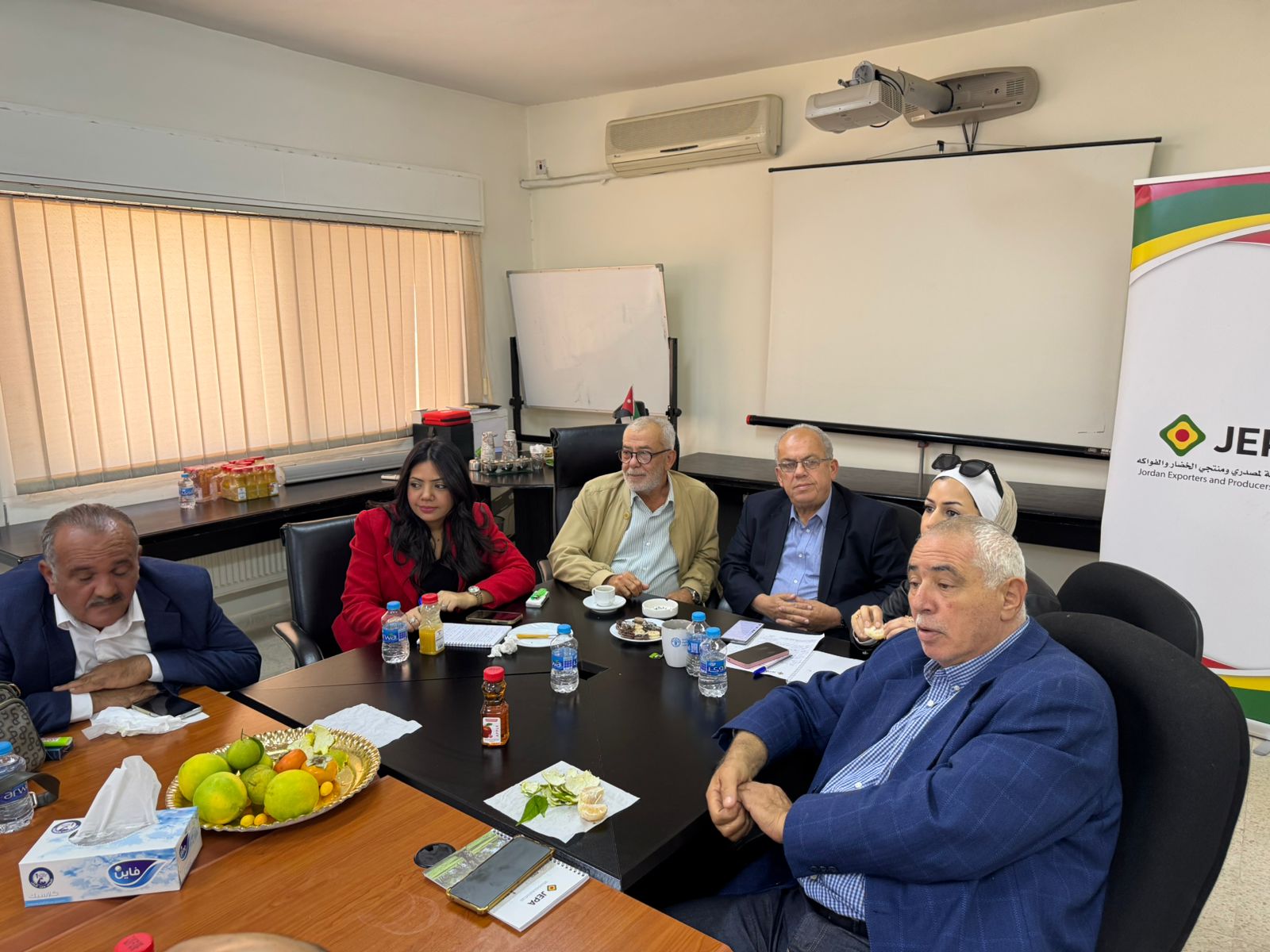 Madar Al-Saa Images 0.695889479943169