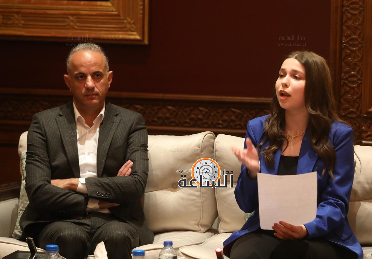 Madar Al-Saa Images 0.7842781448986627