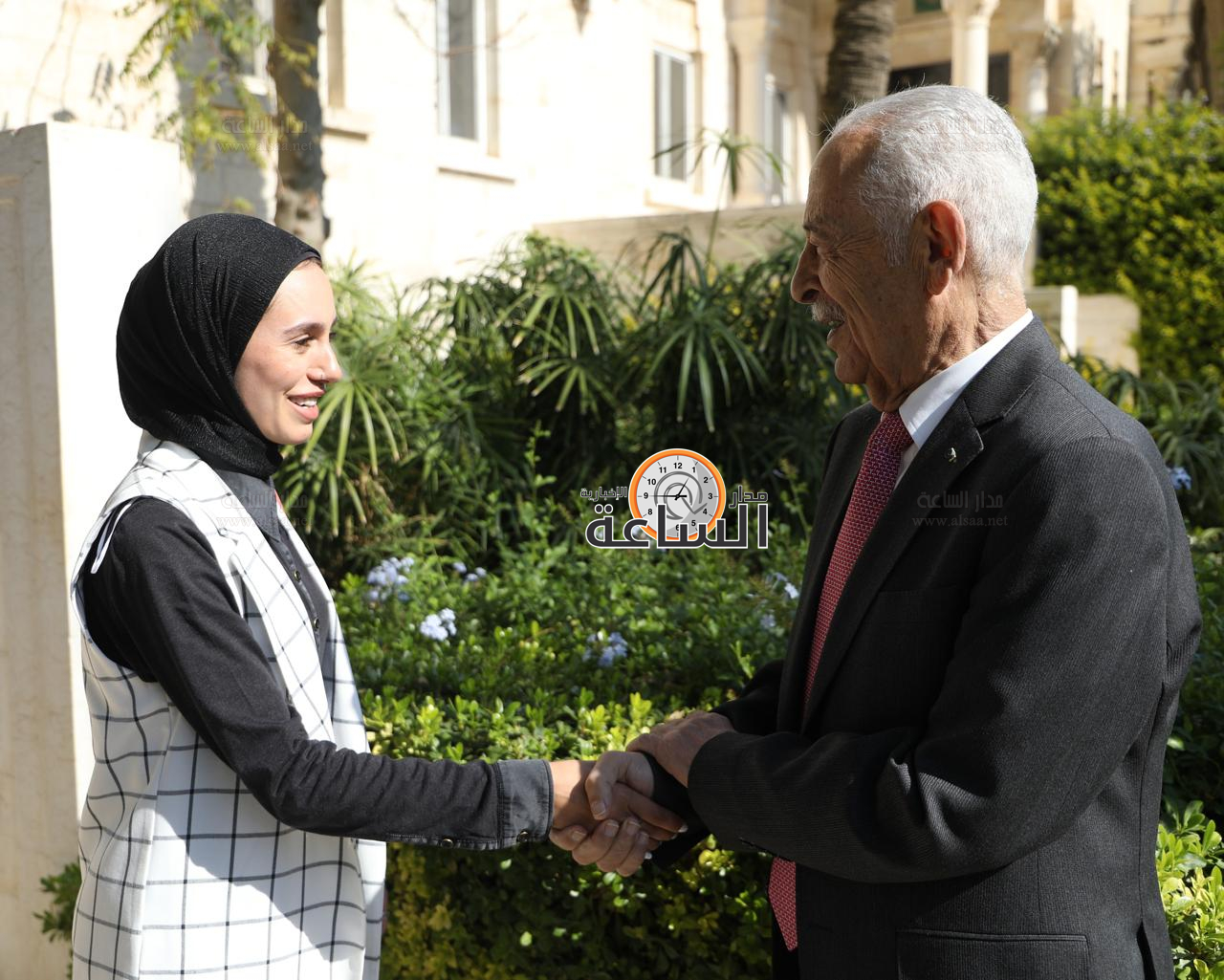 Madar Al-Saa Images 0.4124188186036568