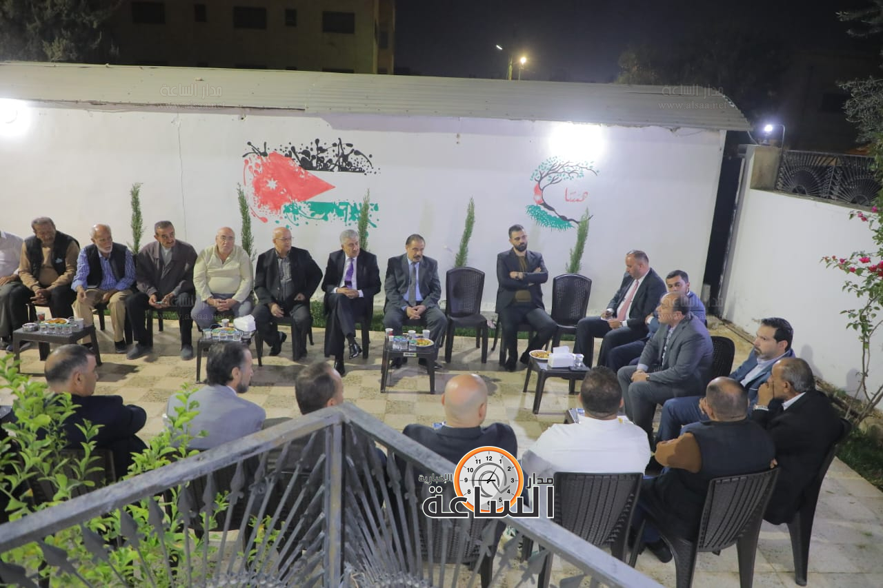 Madar Al-Saa Images 0.3311077371505031