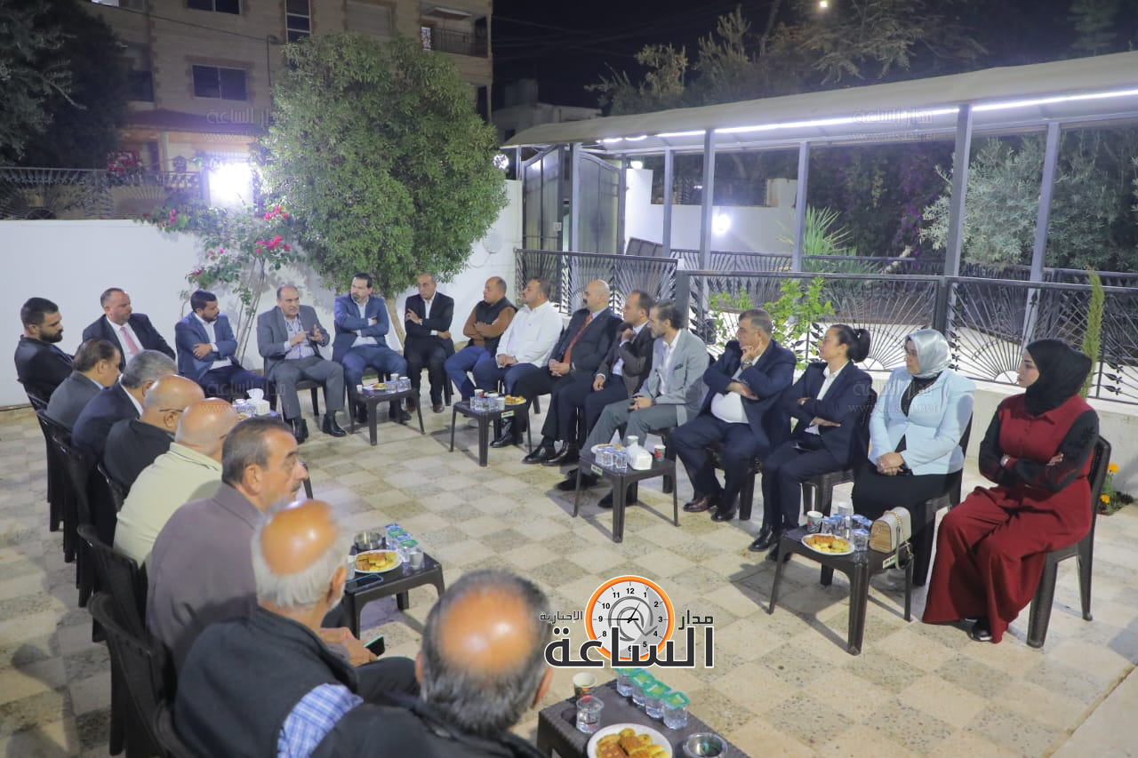 Madar Al-Saa Images 0.044362746451476864