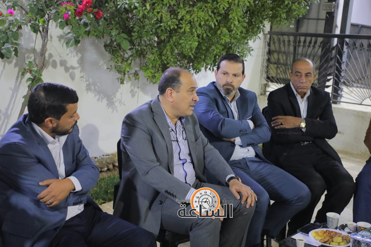 Madar Al-Saa Images 0.25212680324398873