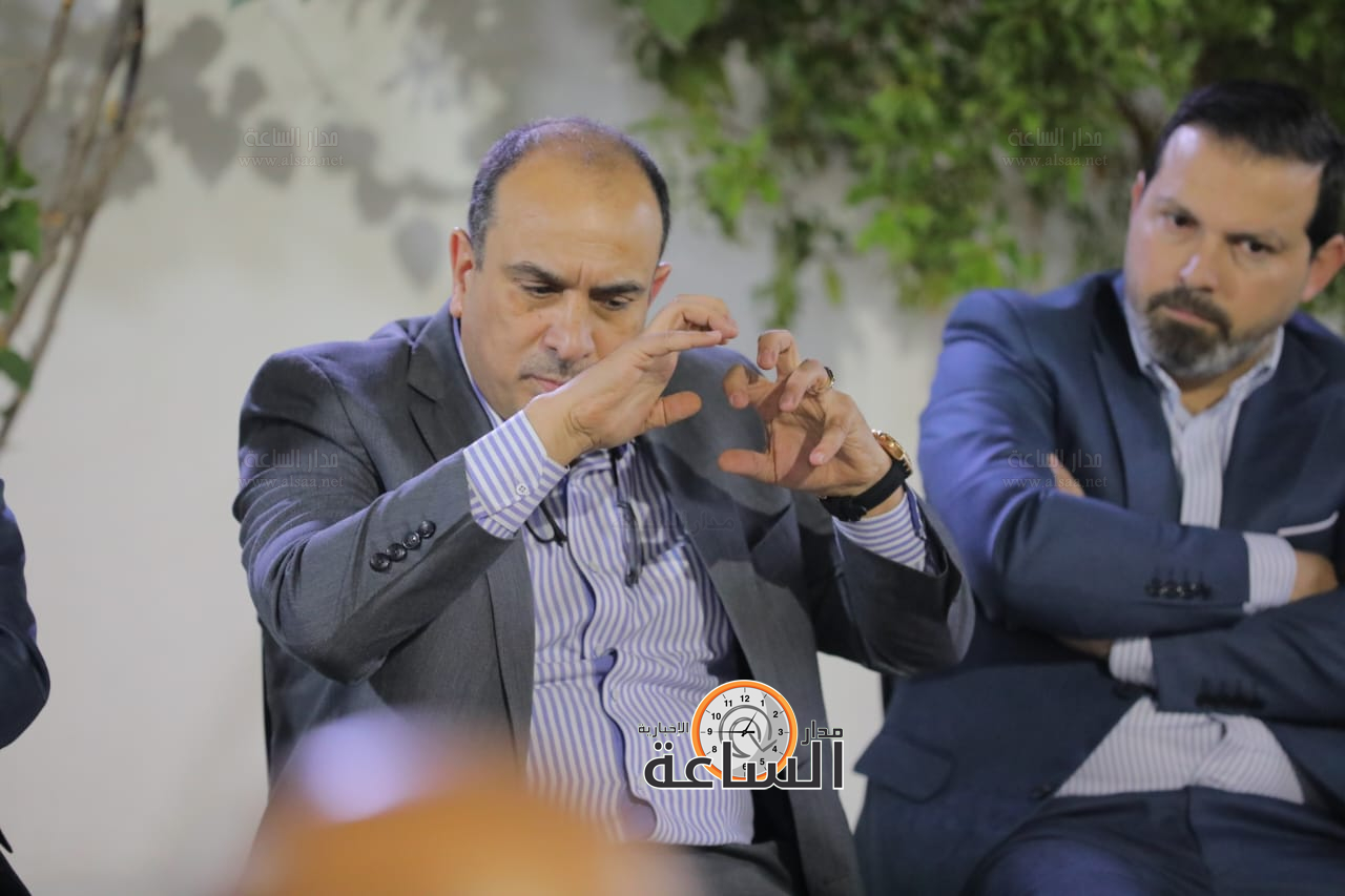 Madar Al-Saa Images 0.21885546717396687