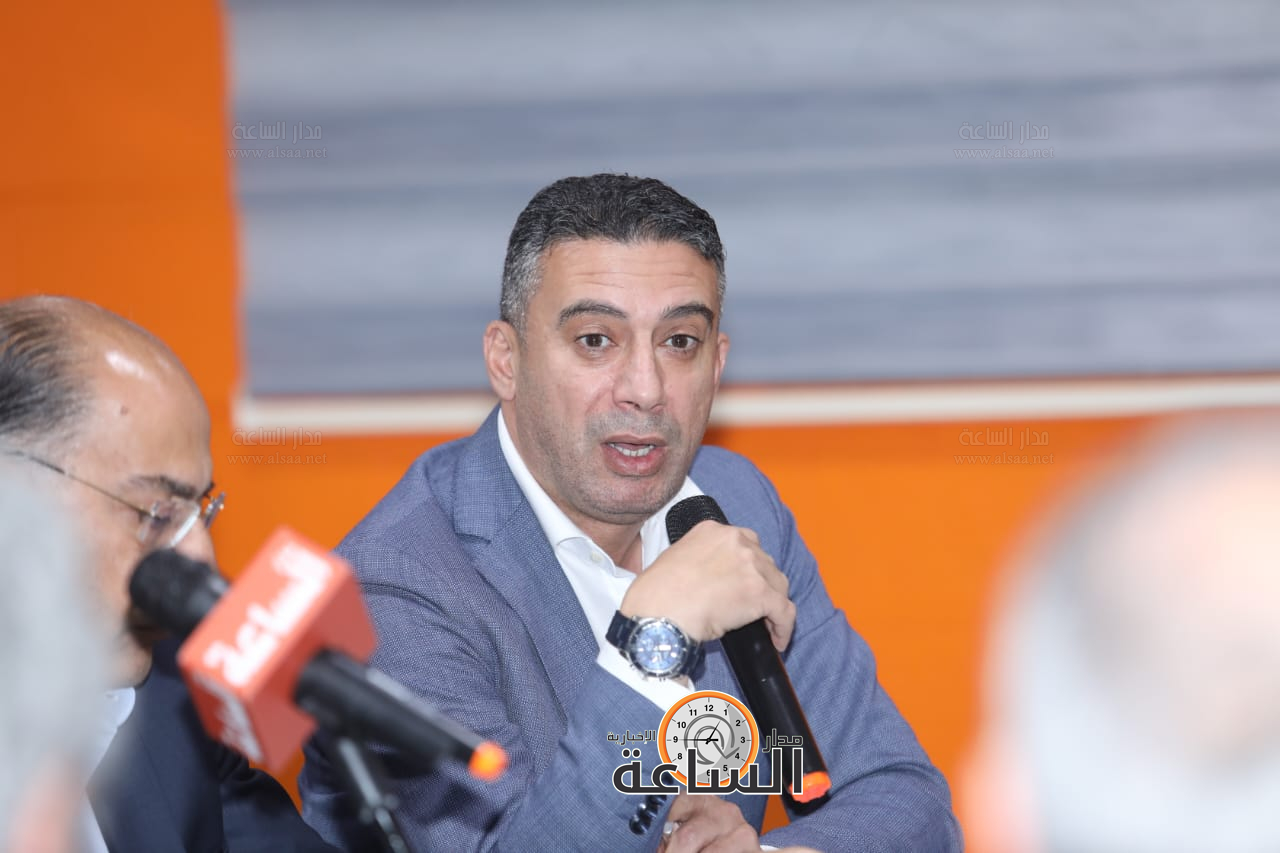 Madar Al-Saa Images 0.0697771871835493