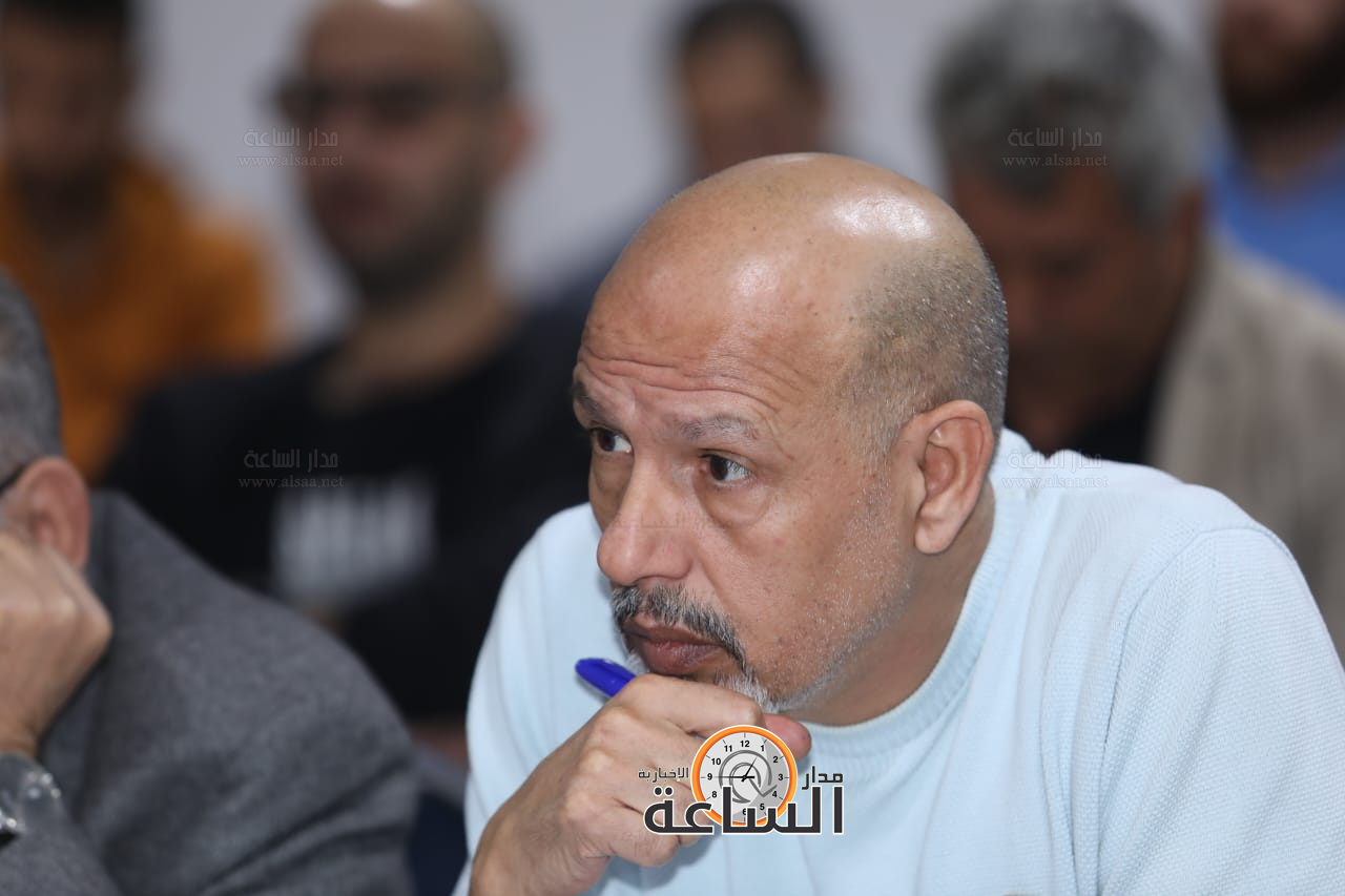 Madar Al-Saa Images 0.721992738160782