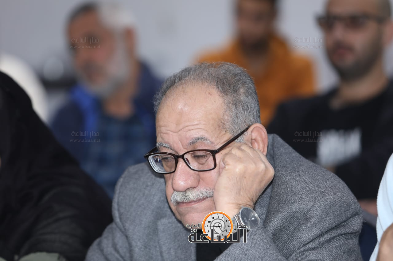 Madar Al-Saa Images 0.014579141459236222