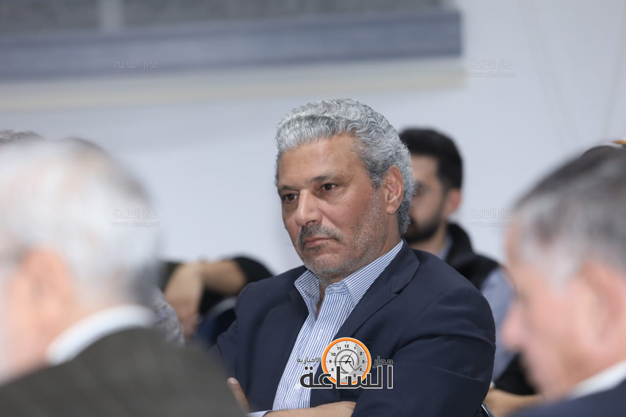 Madar Al-Saa Images 0.34952981453568177