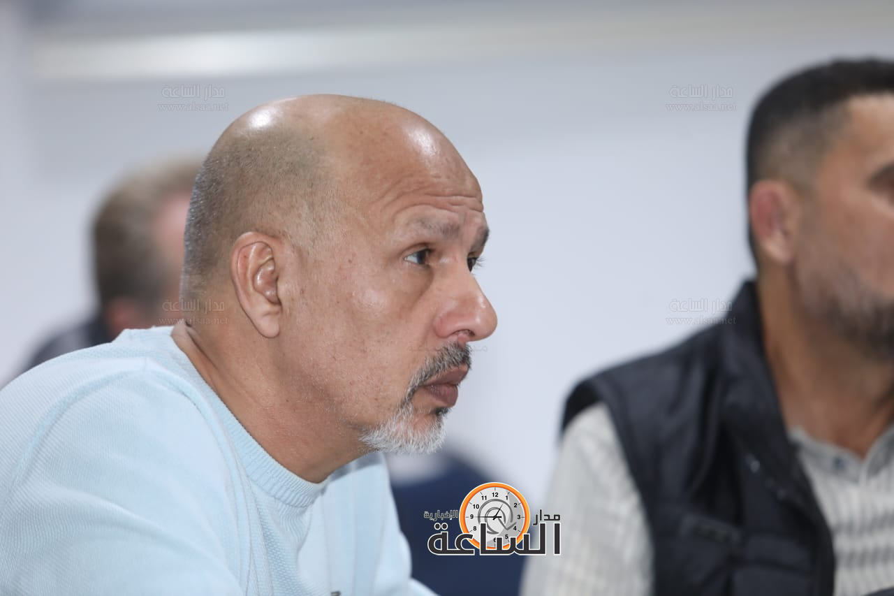 Madar Al-Saa Images 0.45034459499482904