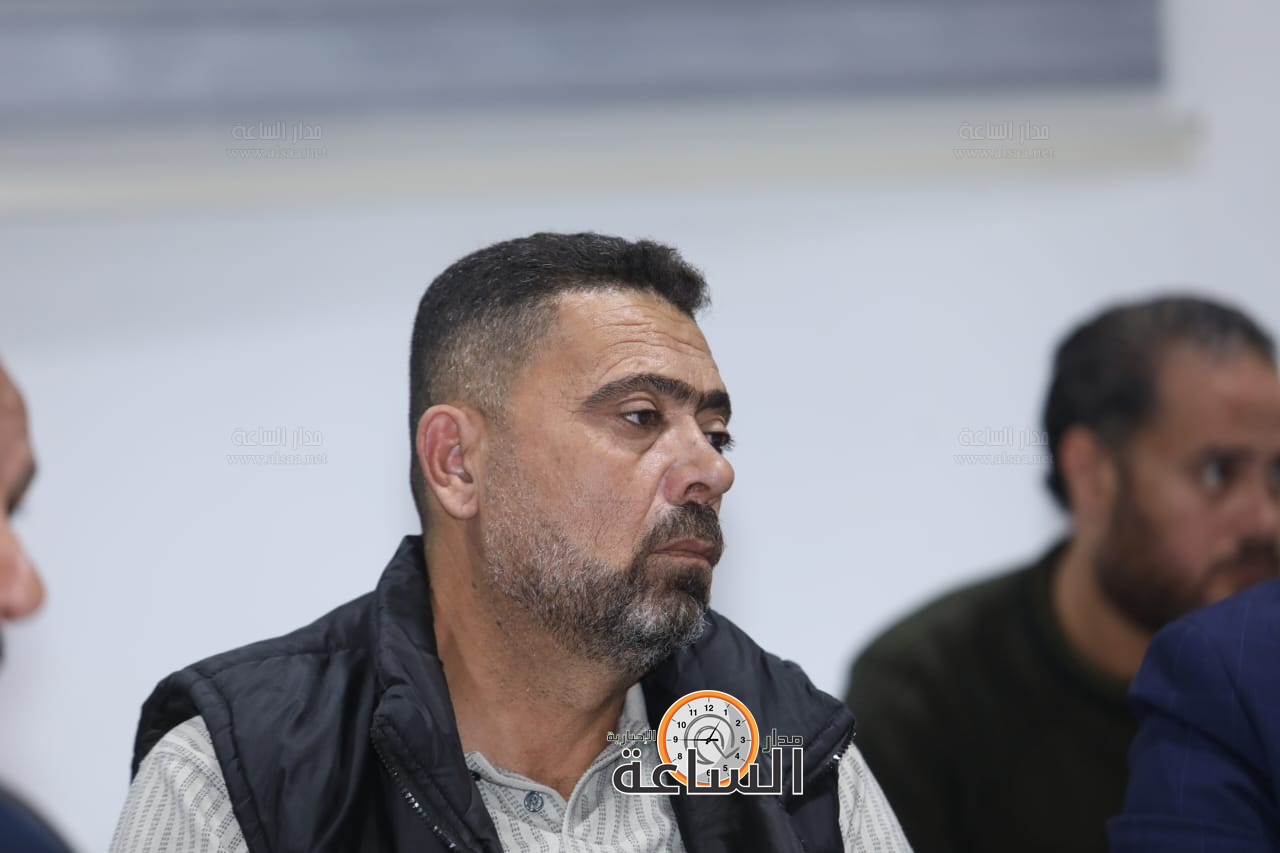 Madar Al-Saa Images 0.10409589967554211