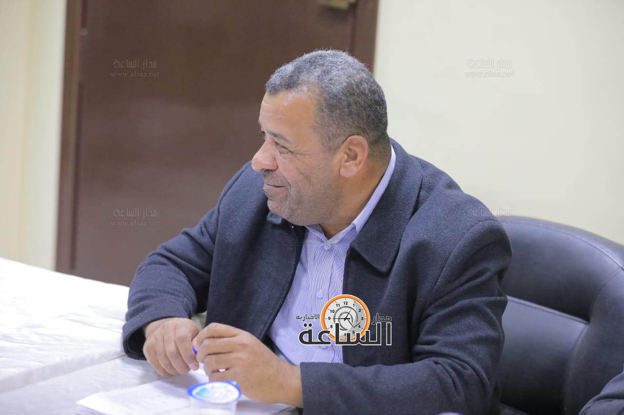 Madar Al-Saa Images 0.15326468507922697