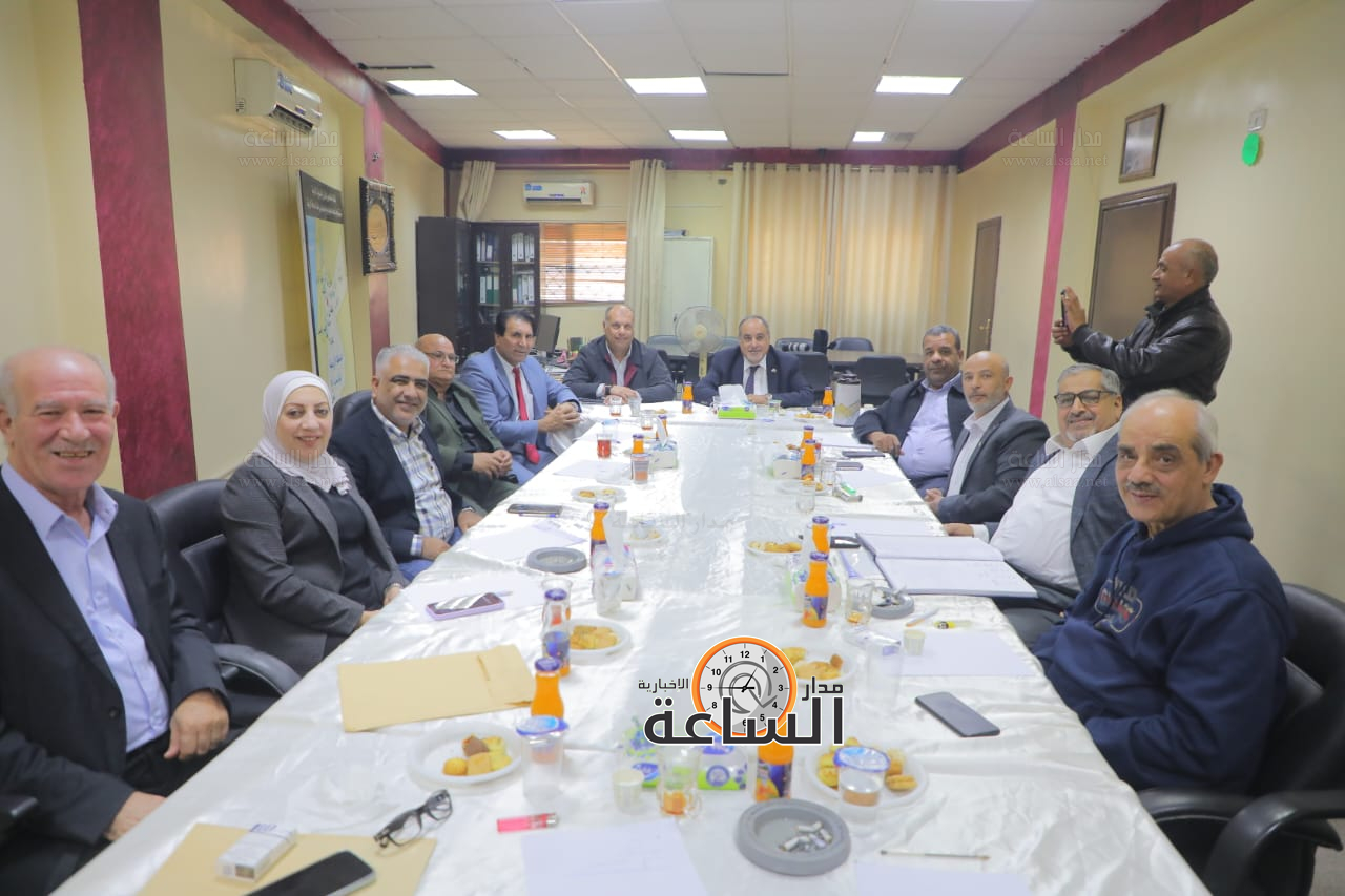 Madar Al-Saa Images 0.24578493019804237