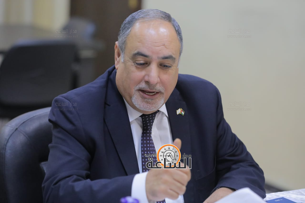 Madar Al-Saa Images 0.5836221851068748