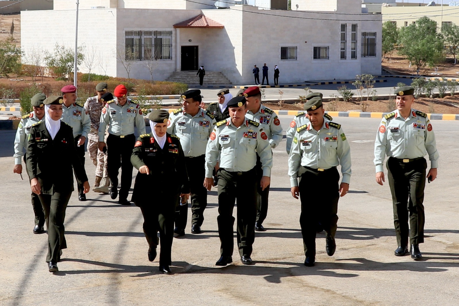 Madar Al-Saa Images 0.13917000241191735