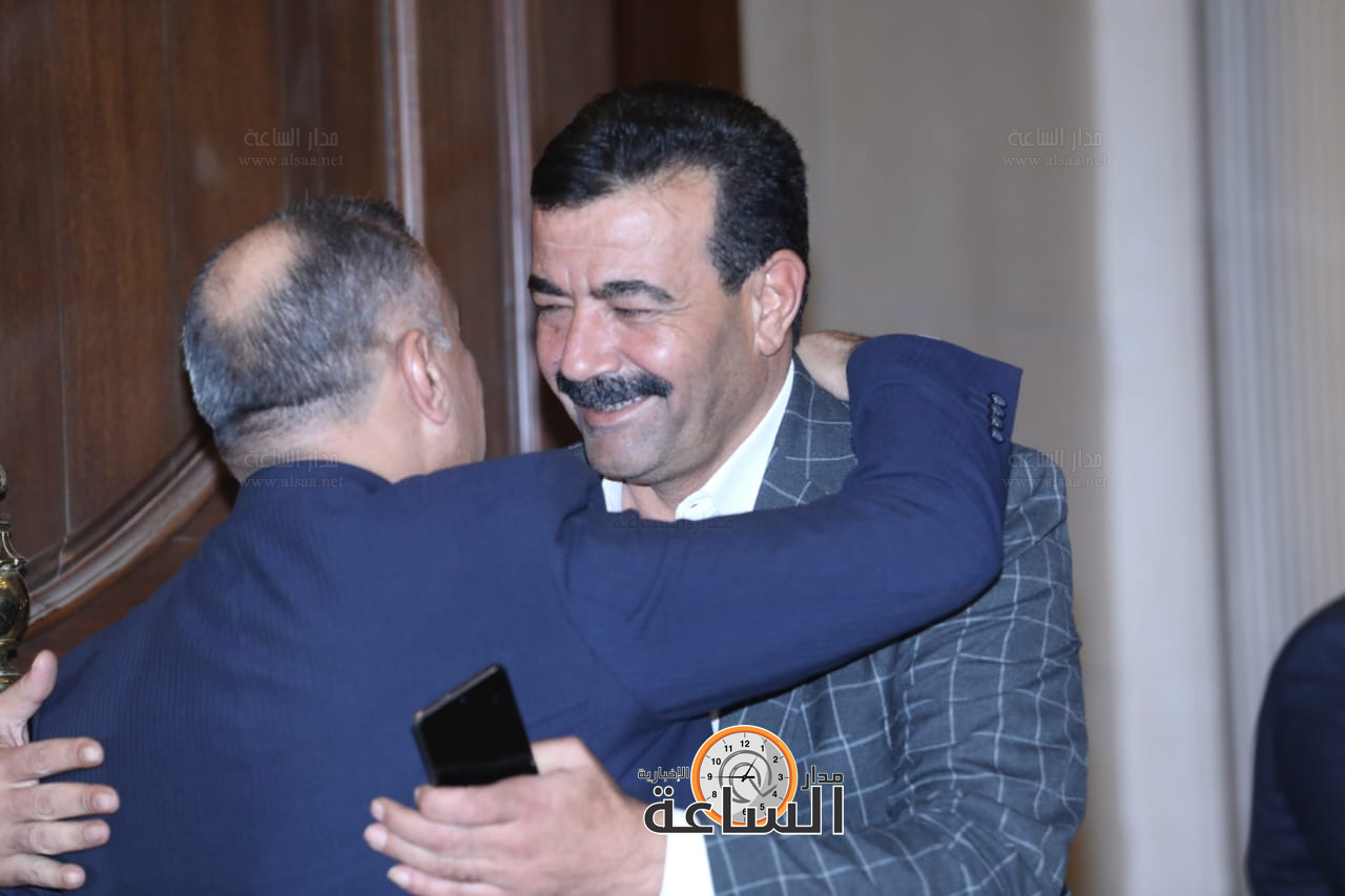 Madar Al-Saa Images 0.6110403197329677