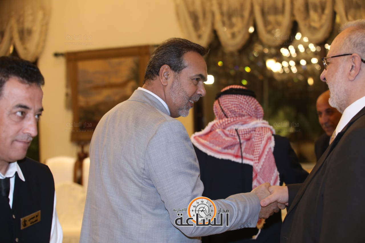 Madar Al-Saa Images 0.9845685324621798