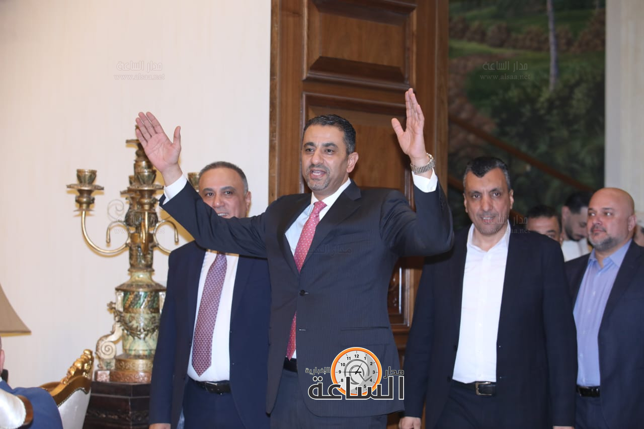 Madar Al-Saa Images 0.582045895171545