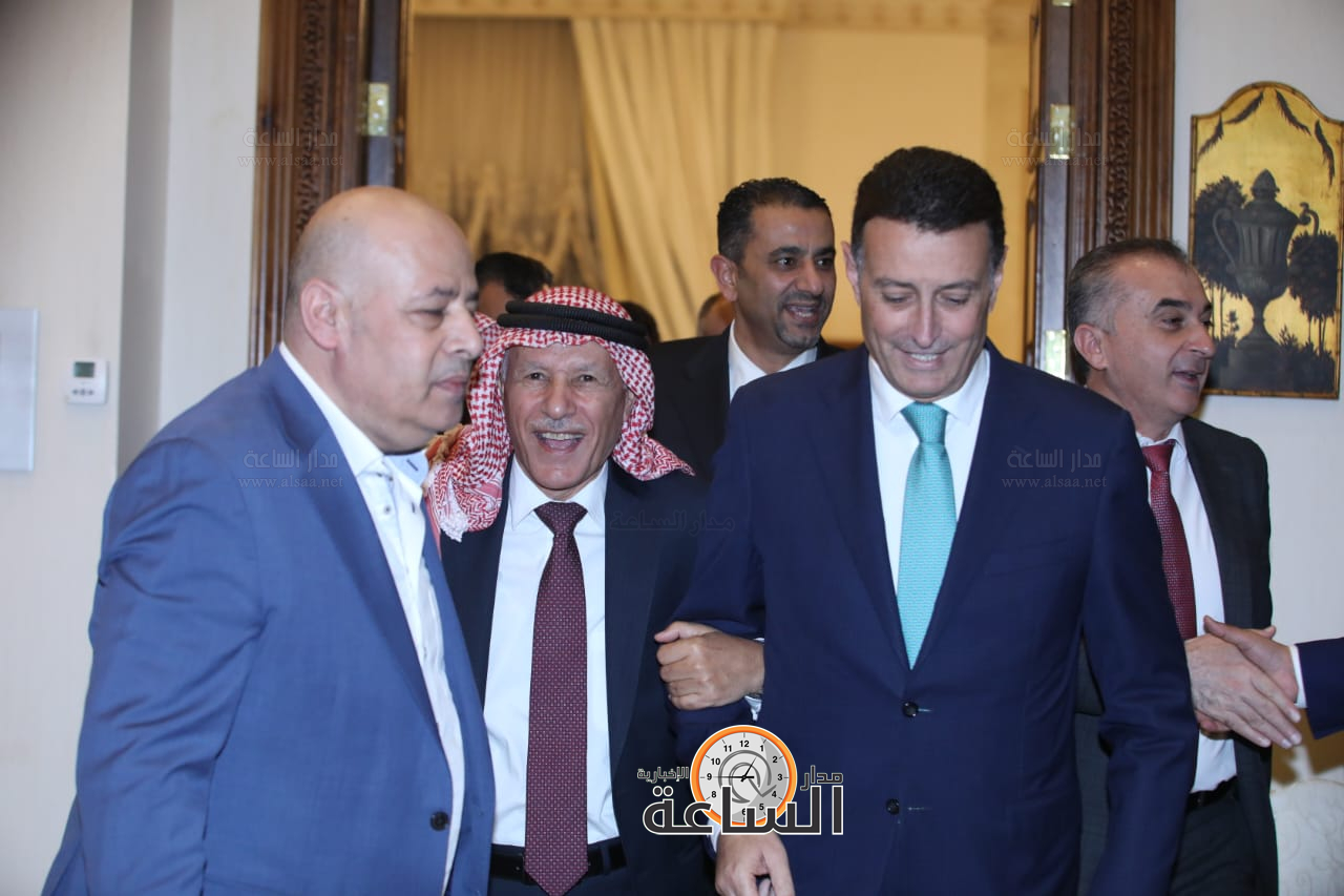 Madar Al-Saa Images 0.7961589398775804