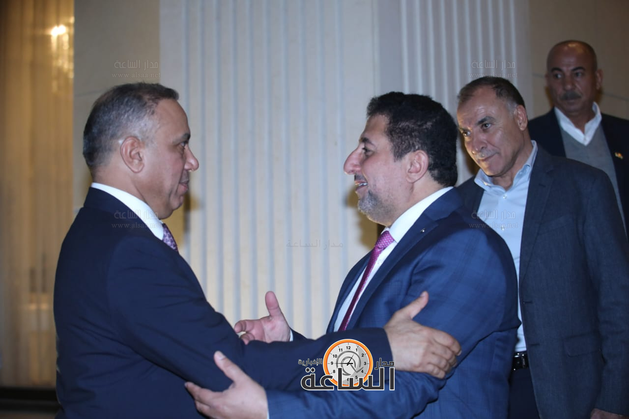 Madar Al-Saa Images 0.4981695525911267