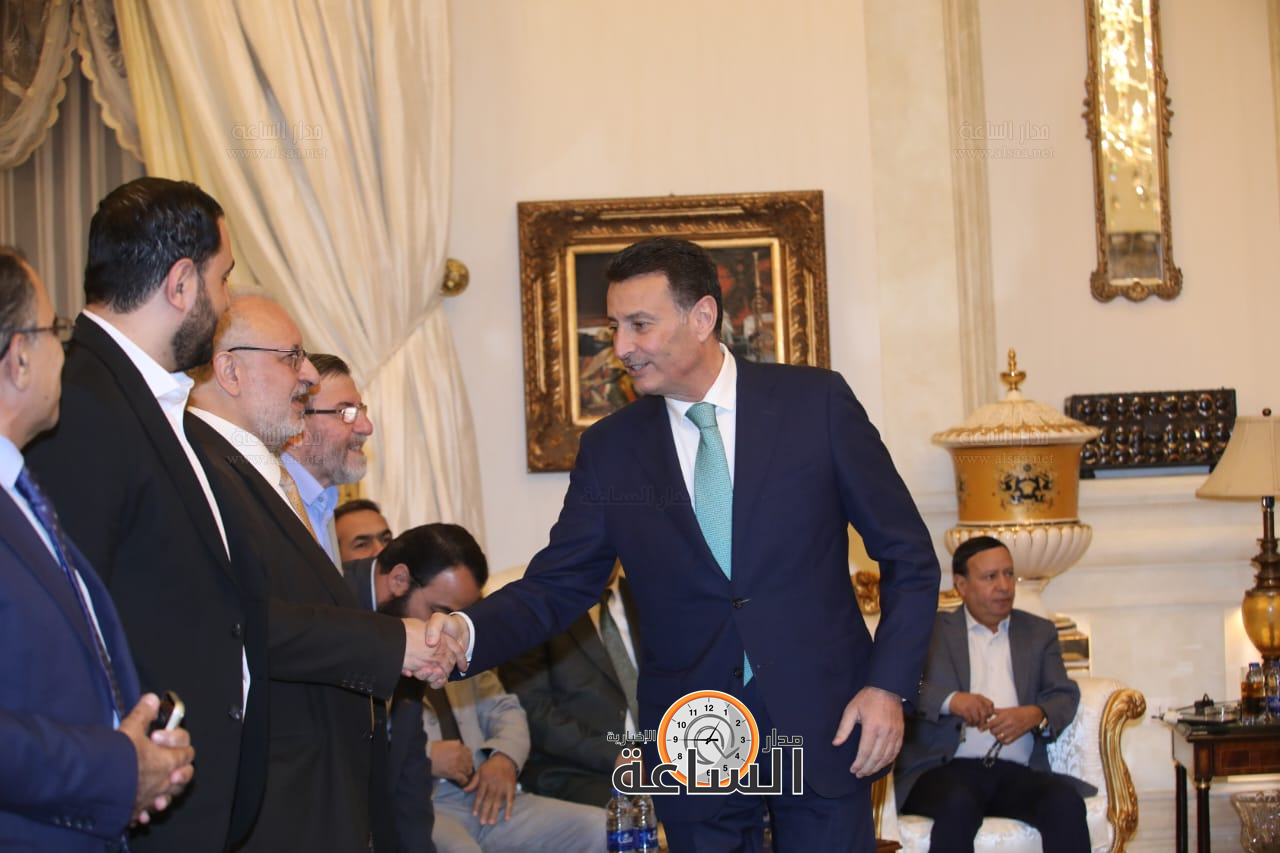 Madar Al-Saa Images 0.17966878215959836