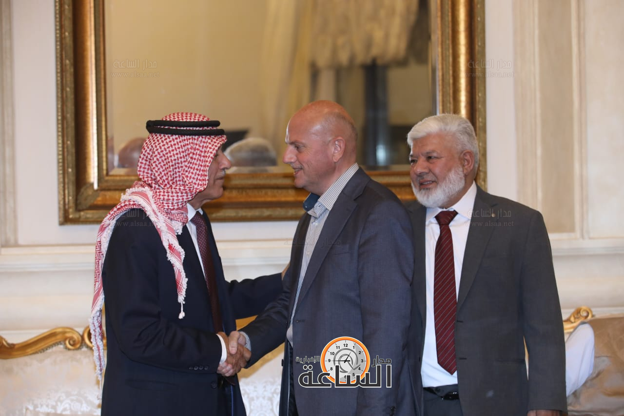 Madar Al-Saa Images 0.9989012058364644