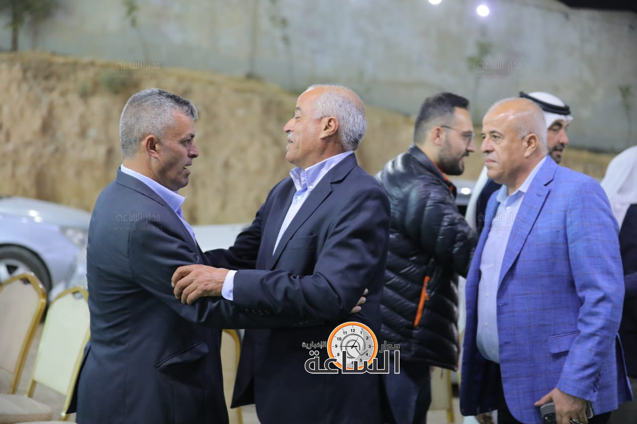 Madar Al-Saa Images 0.4138275967337328