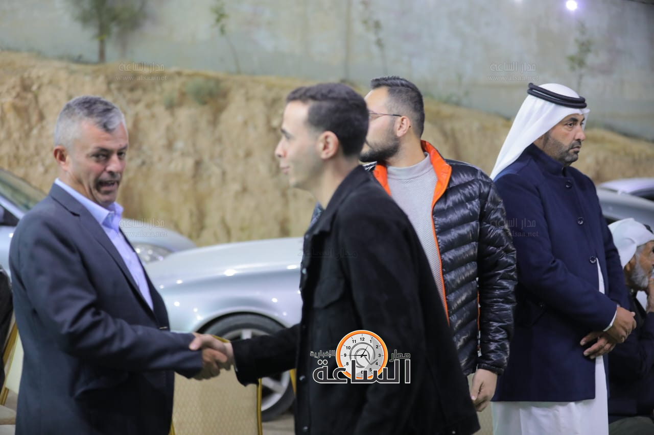 Madar Al-Saa Images 0.2642513723657862