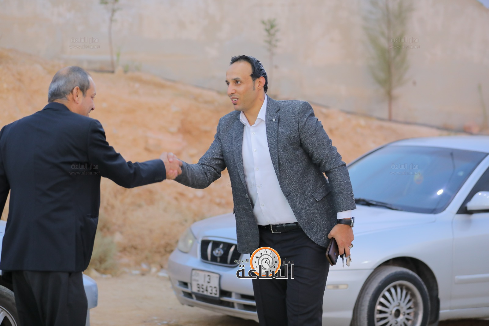 Madar Al-Saa Images 0.4065345937641358