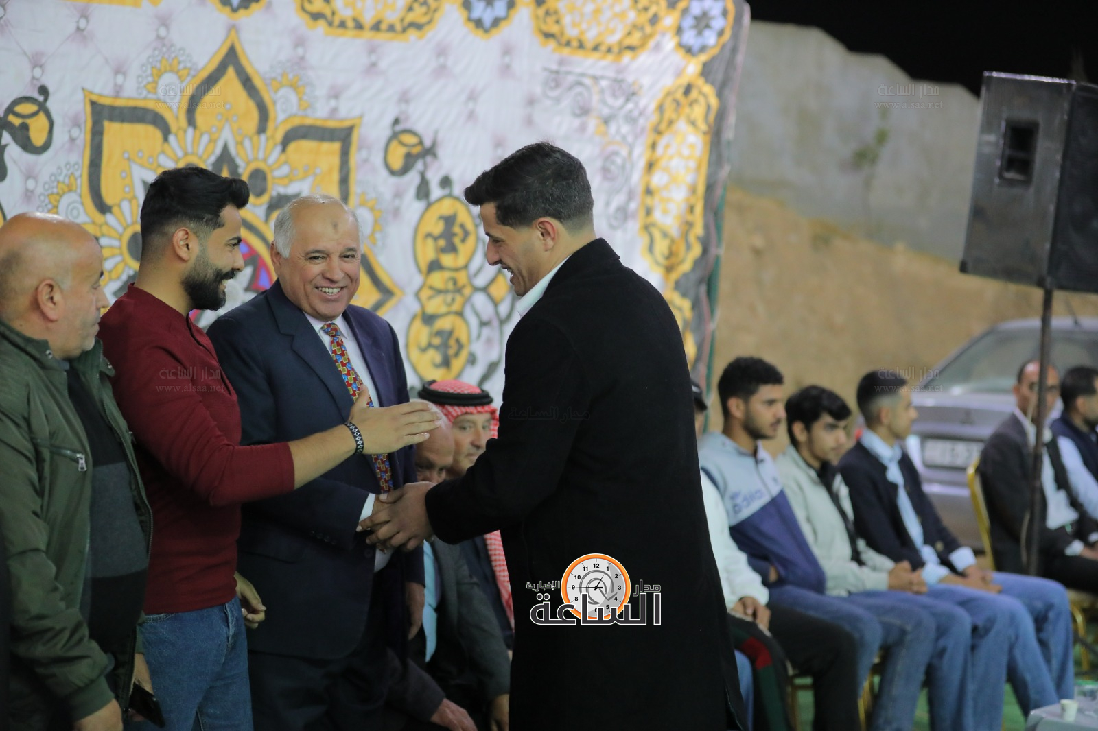 Madar Al-Saa Images 0.4839025748144079