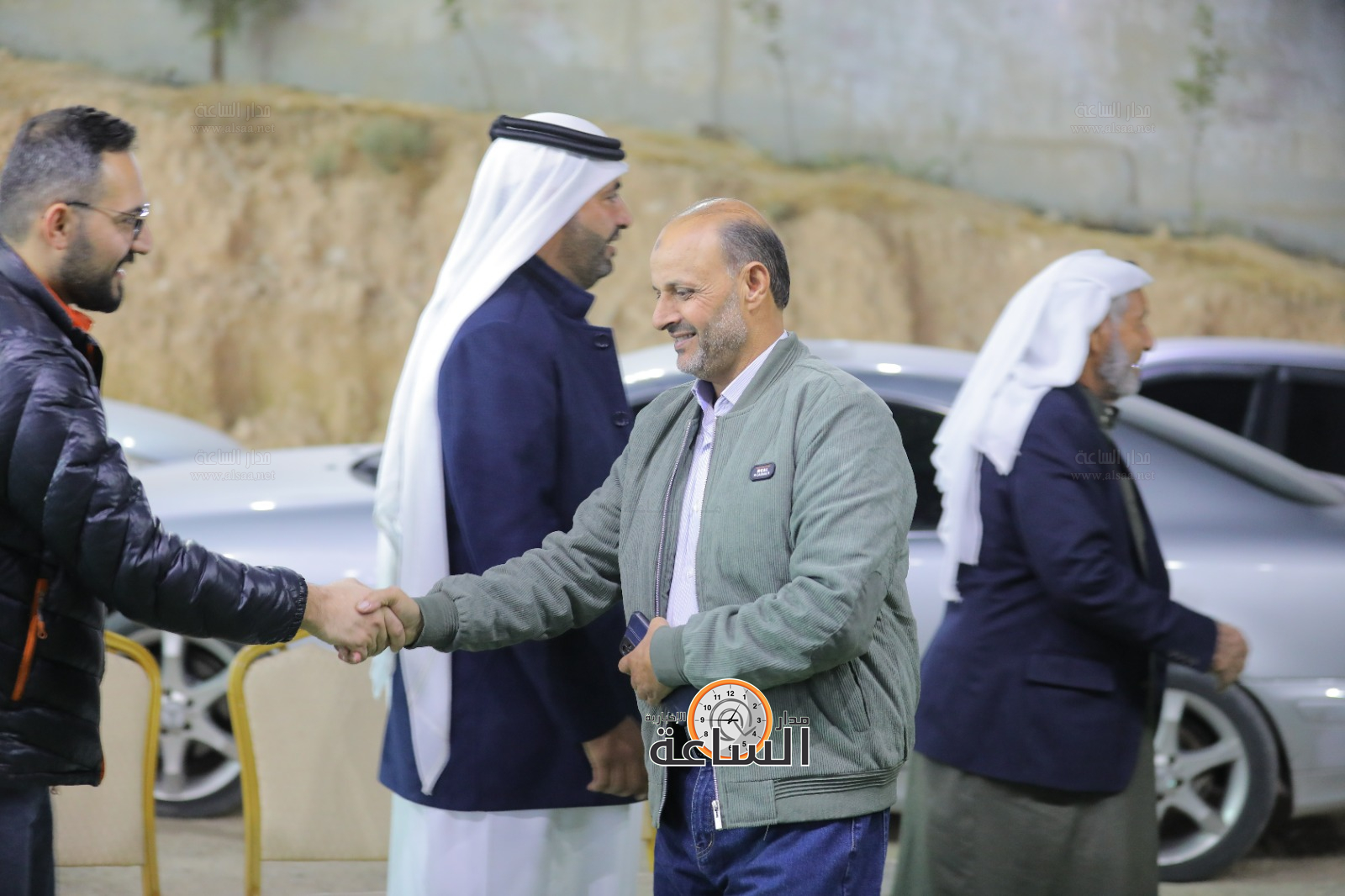 Madar Al-Saa Images 0.43484274271570356