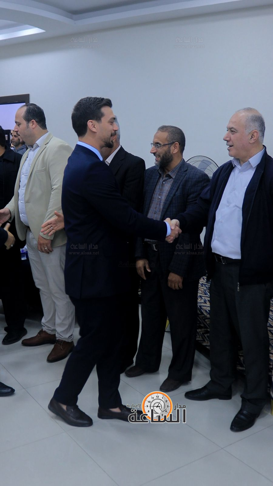 Madar Al-Saa Images 0.7924779085097351