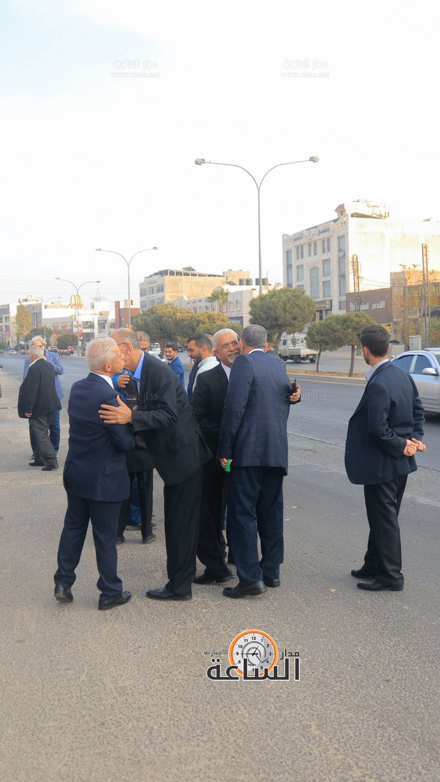 Madar Al-Saa Images 0.23787623337122832