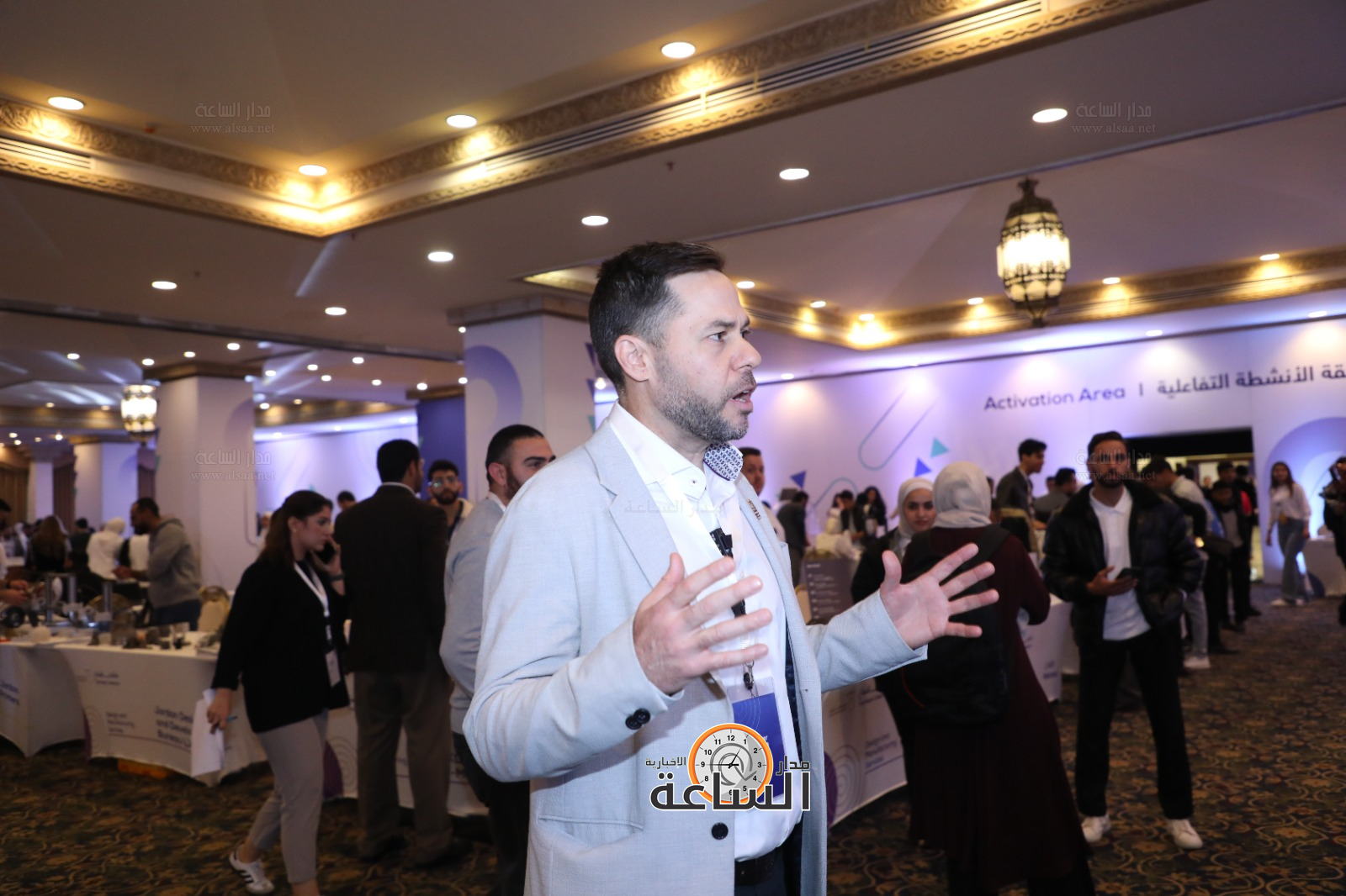 Madar Al-Saa Images 0.038642088442687905