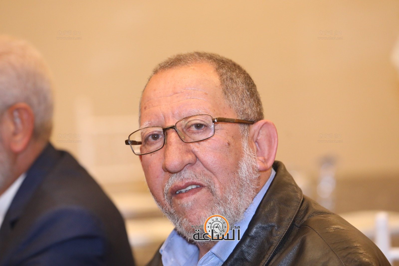 Madar Al-Saa Images 0.5504622907189325