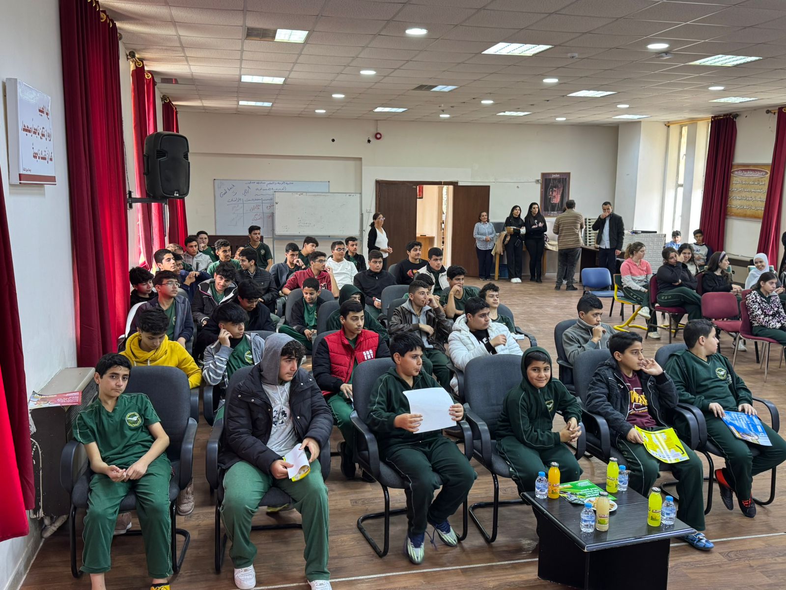 Madar Al-Saa Images 0.8732885731449305