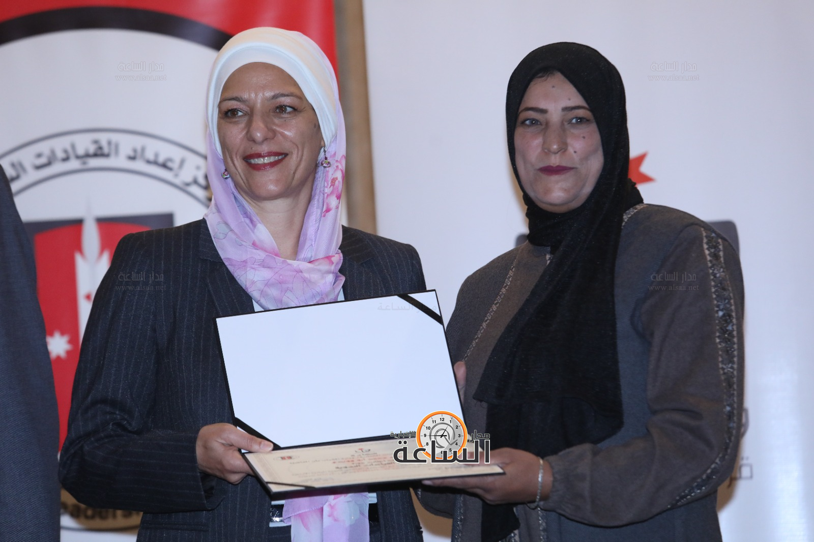 Madar Al-Saa Images 0.48596929740473693