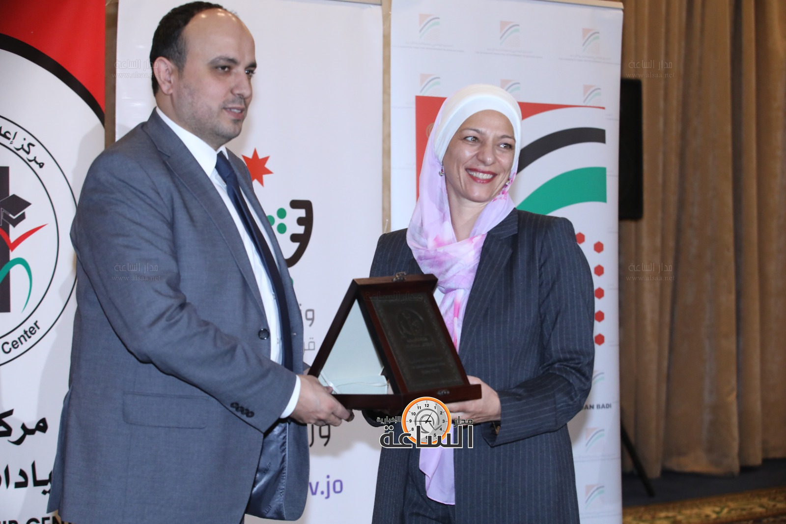 Madar Al-Saa Images 0.022596694342810864