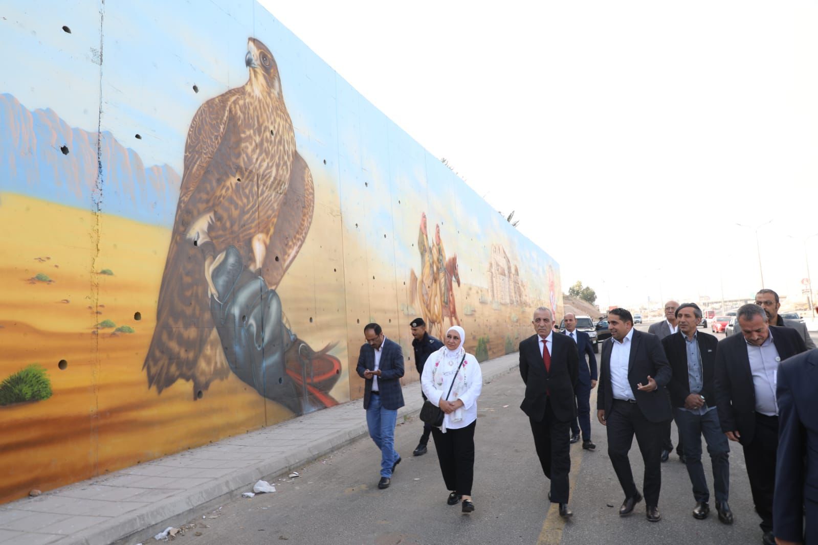 Madar Al-Saa Images 0.9296025349804236